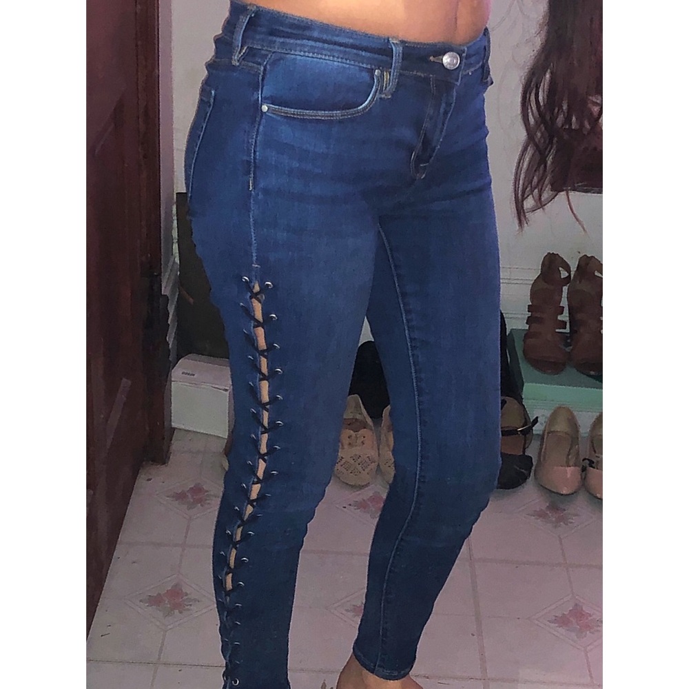 ⛔️SOLD⛔️PacSun Lace Up Jeans - Picture 3 of 6